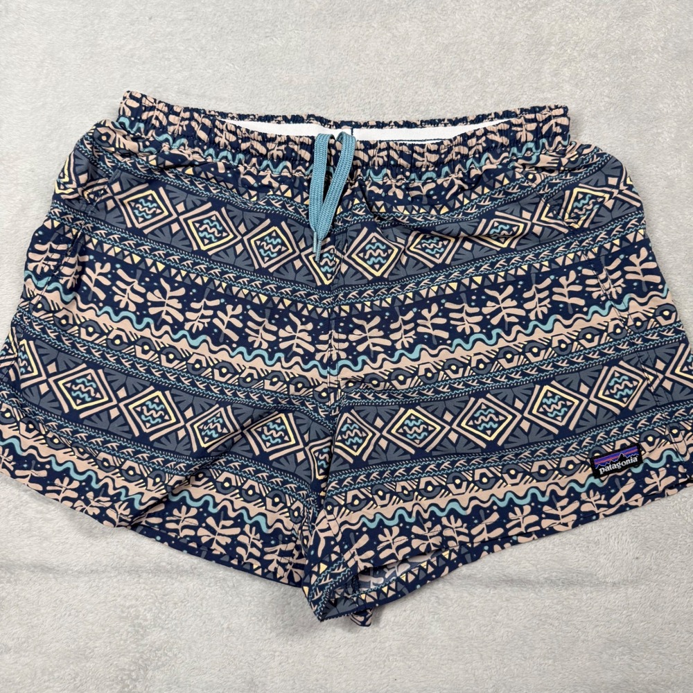 Patagonia‎ Women's Size S Aztec Tribal Print Quick Dry Shorts Blue Pink